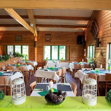 Cozy Mobile With Terrace, In The Ardennes Nyaraló Dochamps